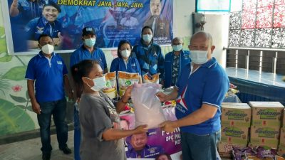 Sumbangan 1 Ton Beras dan 100 Dos Indomie Dari DPC Demokrat Kota Kupang Untuk Korban Bencana