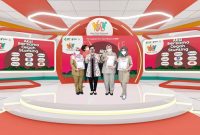 Penyerahan simbolis Kursus Gizi Remaja dan Anemia Nutrition International oleh drg. Kartini Rustandi, MKes, Sekretaris Dirjen Kesehatan Masyarakat Kementerian Kesehatan kepada perwakilan pengguna dari Dinas Kesehatan Provinsi DKI Jakarta, Suku Dinas Kesehatan Jakarta Selatan dan Puskesmas Setiabudi.