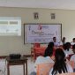 Saat berlangsungnya kegiatan Sosialisasi Pengawasan Bagi Pemilih Pemula, bertempat di SMKS Dua Putra Biinmaffo, Rabu, (25/5/2022). (Dok. : Humas Bawaslu TTU)
