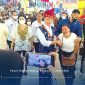 Presiden RI, Joko Widodo, bersama ibu negara, Iriana Jokowi, dan didampingi Gubernur NTT, Viktor Bungtilu Laiskodat, ketika berkunjung ke Pasar Digital Bank NTT, Bobou, di Bajawa, Rabu (1/6/2022) petang. Hampir sebagian besar pedagang pasar ini sudah menggunakan QRIS Bank NTT.
Foto: Laily Rachev - Biro Pers Sekretariat Presiden