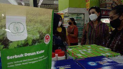 Bunda Julie Jajaki Kerja Sama dengan Hypermart Pasarkan Produk UMKM NTT