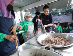 BRI Sediakan Posko Trauma Healing & Dapur Umum, Erick Thohir Apresiasi BUMN & Masyarakat Gotong Royong Bantu Bencana Cianjur