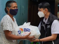 Berbagi Kasih di Hari Natal, BRI Salurkan Paket Sembako dan Santunan di Regional Office Seluruh Indonesia