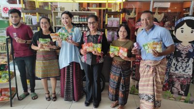 Dekranasda NTT Launching Produk Mie Instan Berbahan Kelor dan Singkong