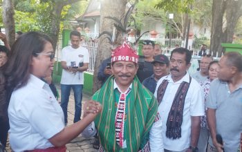 Mantan Penjabat Walikota Kupang, George Hadjoh Daftar Balon Walikota Kupang di PKB