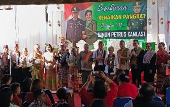 Mantan Bupati TTS Ajak Orang TTS Bersatu Dukung Simon Petrus Kamlasi-Adrianus Garu