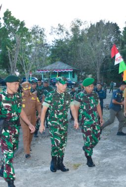 Pangdam IX Udayana Tinjau Lokasi Pembangunan Batalyon Infanteri Teritorial Pembangunan di TTU