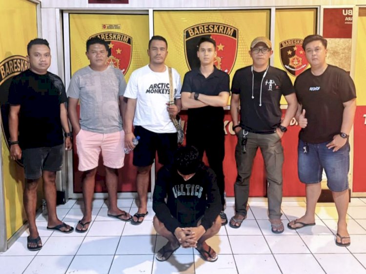 Unit Jatanras Satuan Reserse Kriminal (Satreskrim) Polresta Kupang Kota berhasil mengamankan seorang terduga pelaku tindak pidana penganiayaan menggunakan benda tajam setelah sempat buron selama 19 hari.Foto: AN/tribaratanewskupangkota