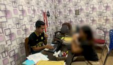 seorang perempuan muda berinisial MS (25) di kawasan Cowang Ndereng, Desa Batu Cermin, Kecamatan Komodo dianiaya oleh tukang bangunan akibat mabuk miras. Foto :tribaratanewsmanggaraibarat