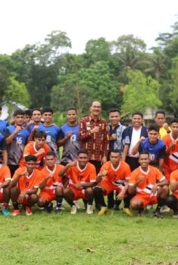 NasDem Cup Sumba Tengah Resmi Dibuka, Diikuti Enam Tim dari Enam Kecamatan