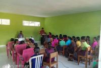 Umat Stasi Paulus Rasul Lamanepa di Lembata selama ini beribadah menggunakan gedung PAUD. Sebentar lagi akan memiliki gedung permanen berkat bantuan Simon Petrus Kamlasi berupa Kapela Portable. Foto : Yohanes Beda Wuwur