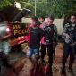 Aparat Kepolisian Kupang Kota dan Piket Ditsamapta Polda NTT amankan Keributan disertai pengancaman menggunakan parang terjadi di Jalan Prof. Dr. Yohanes, Kota Kupang, Minggu (16/11/2025) malam. Foto ; tribaratanewskupang