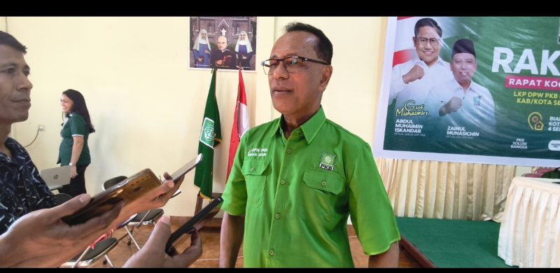 Anggota Komisi IV DPR RI dari Fraksi PKB, Usman Husin dalam salah satu kegiatan partai di Kupang. Usman Husin merupakan anggota DPR RI Dapil NTT II
