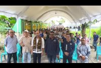 Anggota DPR RI sekaligus Ketua Fraksi Nasdem, Viktor Bungtilu Laiskodat ketika menggelar reses di Kelurahan Naikolan, Kecamatan Maulafa, Kota Kupang