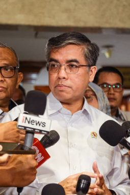 Menaker Dorong Penambahan Kuota Magang Nasional untuk Tekan Pengangguran