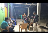 Kuasa hukum keluarga Tiluata, Arif Rahman, SH dari Kantor Hukum Edward Alfons Theorupun & Partners ketika memberikan keterangan pers kepada sejumlah awak media 