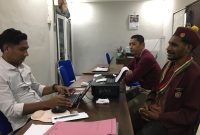 Ketua Perhimpunan Mahasiswa Katolik Republik Indonesia (PMKRI) Cabang Ende, Daniel Turot oleh penyidik Satreskrim Polres Ende, Senin, 11/05/2026. Foto : Dok PMKRI Ende
