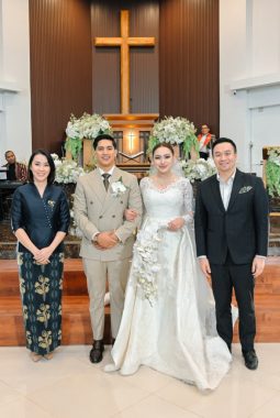 Wakil Walikota Kupang Resmi Lepas Masa Lajang, Sejumlah Tokoh Nasional dan Daerah Hadir Beri Doa Restu